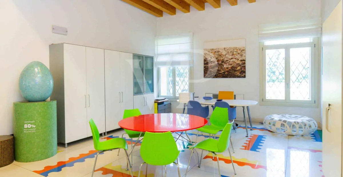 Villa aus dem 18. Jahrhundert - wird als Büro genutzt