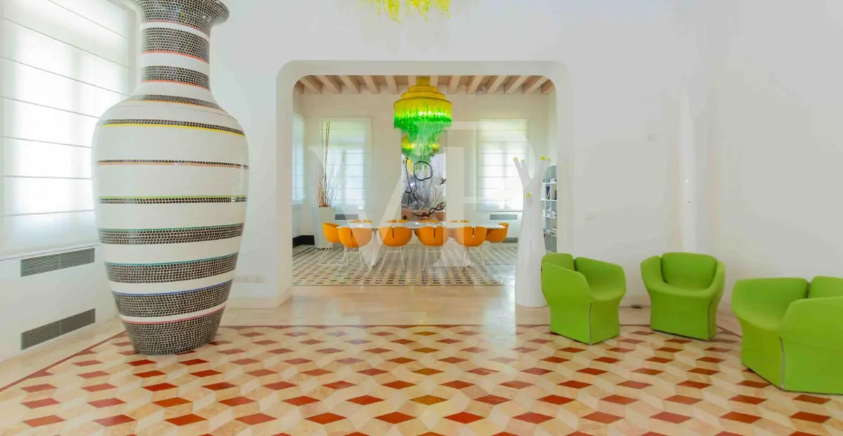 Villa aus dem 18. Jahrhundert - wird als Büro genutzt