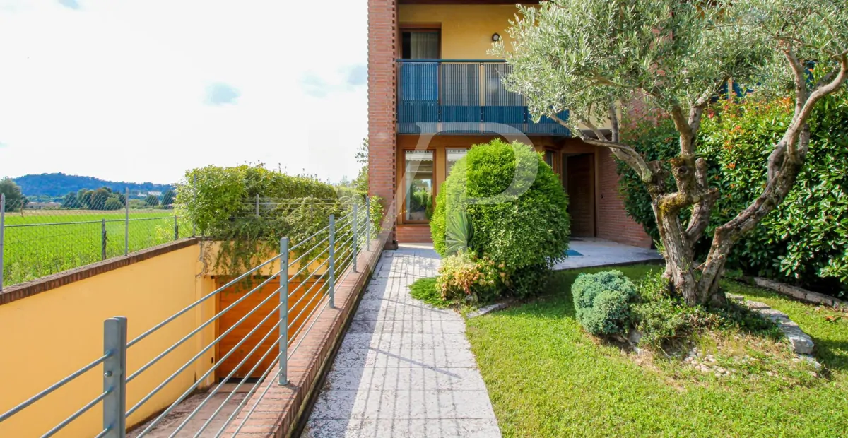 2 Minuten mit dem Auto von Ederle - Mehrfamilienhauskopf