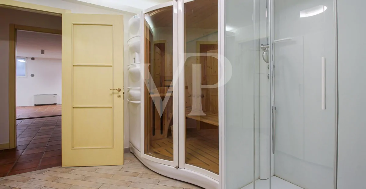 2 Minuten mit dem Auto von Ederle - Mehrfamilienhauskopf