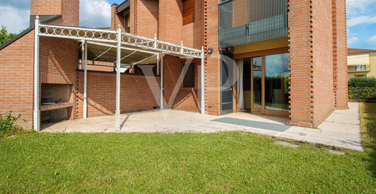 2 Minuten mit dem Auto von Ederle - Mehrfamilienhauskopf