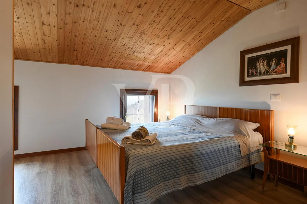 Bauernhaus in Panoramalage in den Hügeln von Marostica