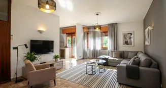 von_poll_real_estate_property_IT233551045_image_91