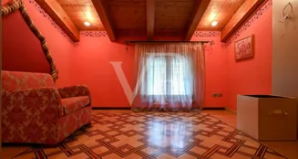 von_poll_real_estate_property_IT233551151_image_76