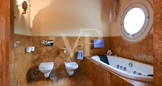 von_poll_real_estate_property_IT233551151_image_68