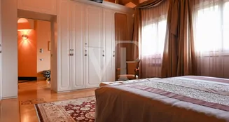 von_poll_real_estate_property_IT233551151_image_148