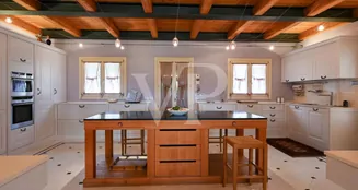 von_poll_real_estate_property_IT233551151_image_180