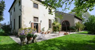 von_poll_real_estate_property_IT243551267_image_0