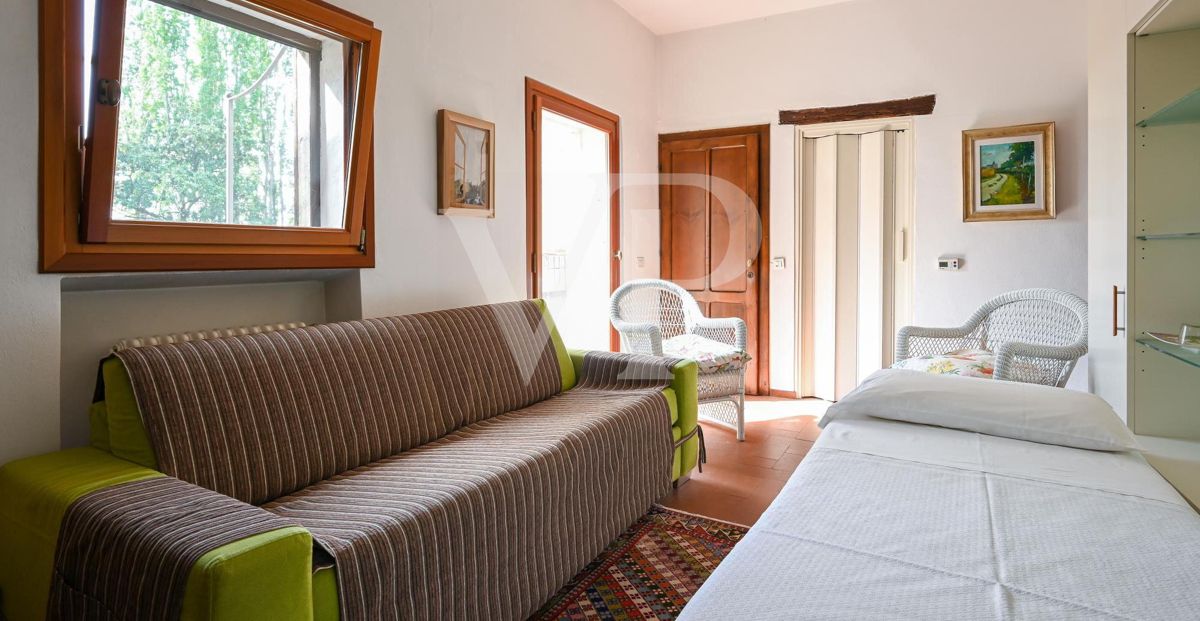 Wonderful historic farmhouse perfectly restored