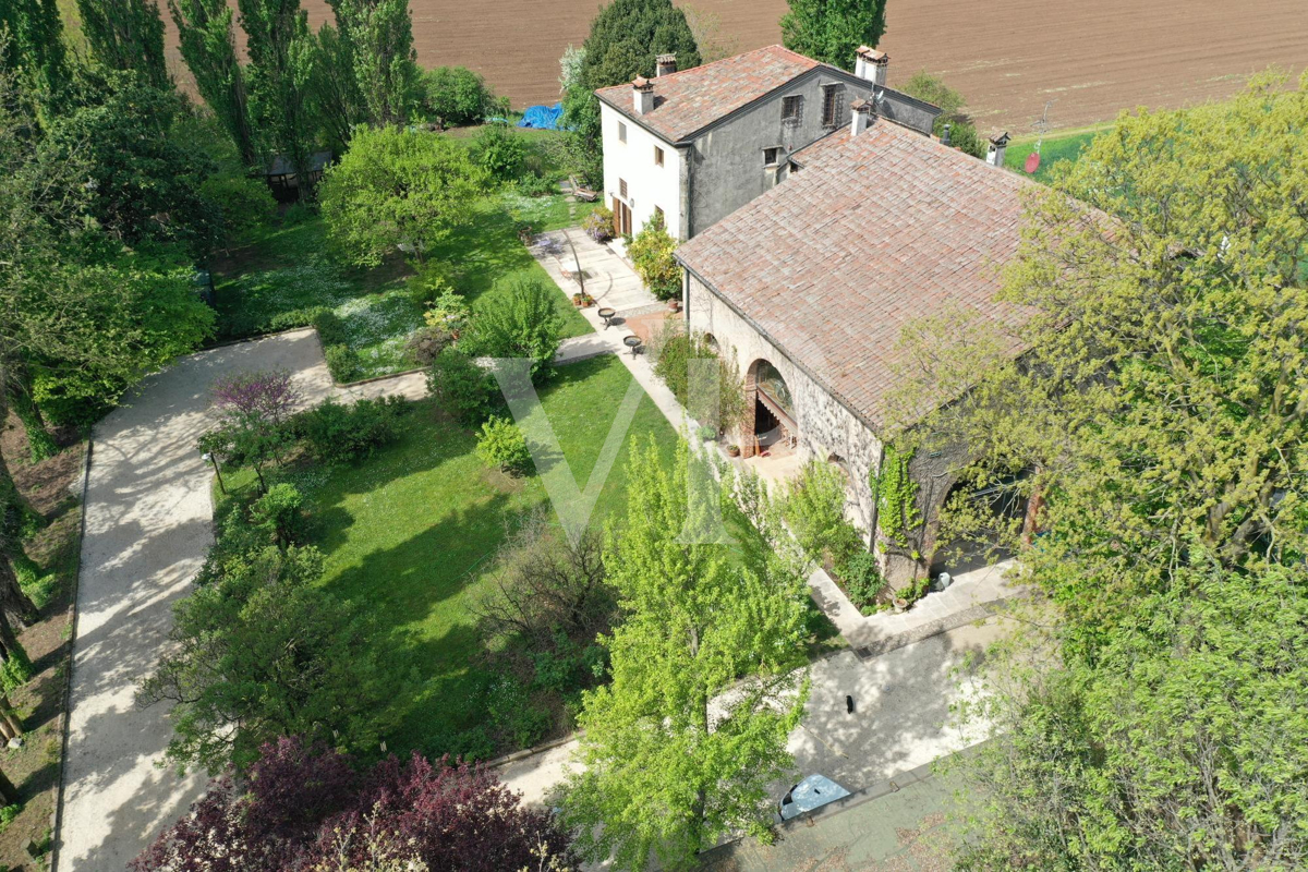 Merveilleuse ferme historique parfaitement restaurée