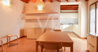 von_poll_real_estate_property_IT233551255_image_1