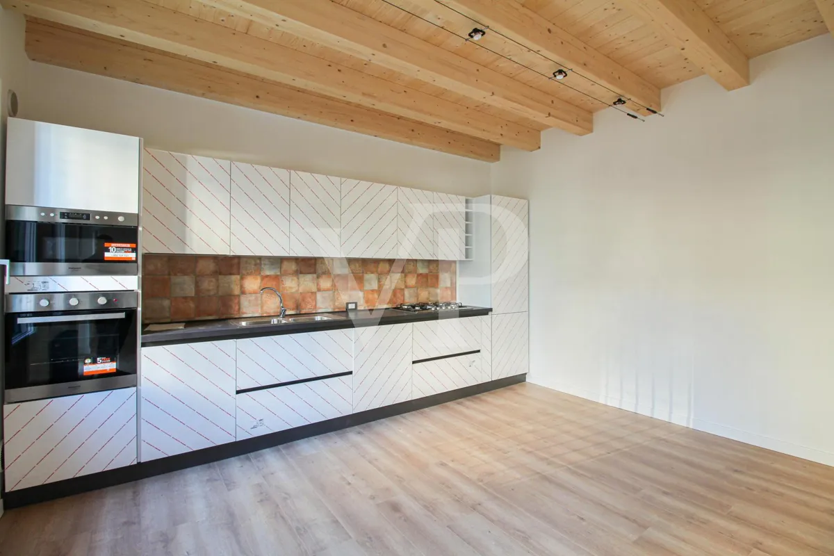 A 5 minuti dalla caserma Ederle - Duplex ristrutturato