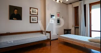 von_poll_real_estate_property_IT233551243_image_43