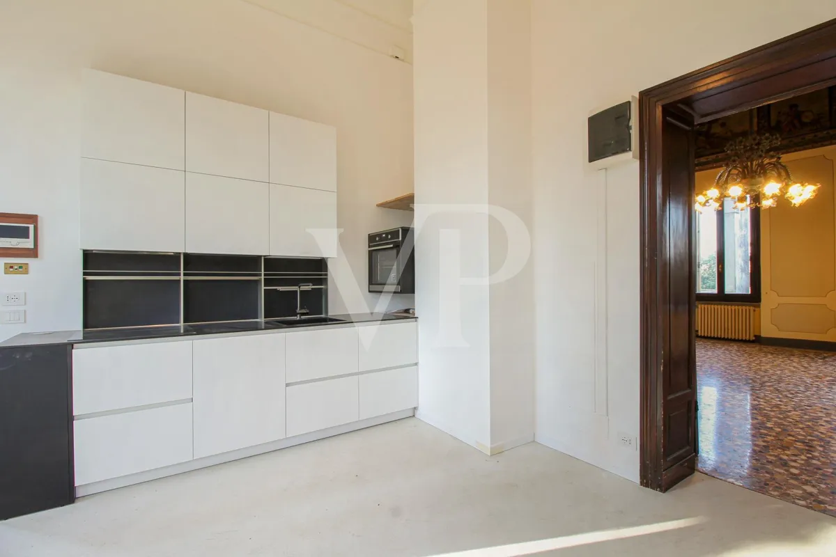 Appartamento nella maestosa Villa Volpe-Brusarosco del XVII Secolo