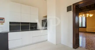 von_poll_real_estate_property_IT233551253_image_13