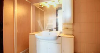 von_poll_real_estate_property_IT233551253_image_16