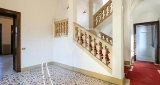 von_poll_real_estate_property_IT233551253_image_2