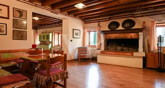 von_poll_real_estate_property_IT243551320_image_14