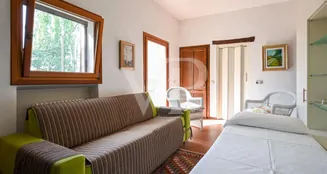 von_poll_real_estate_property_IT243551267_image_83