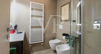 von_poll_real_estate_property_IT243551371_image_28