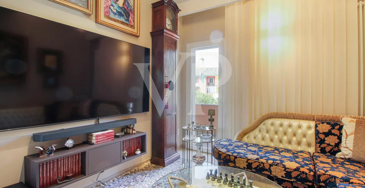 Wonderful home with terrace on the water - renovated to new in 2023