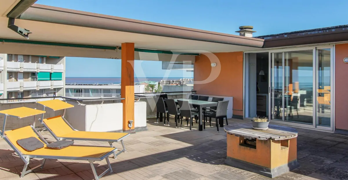 Ático con vistas al mar - Isola Verde