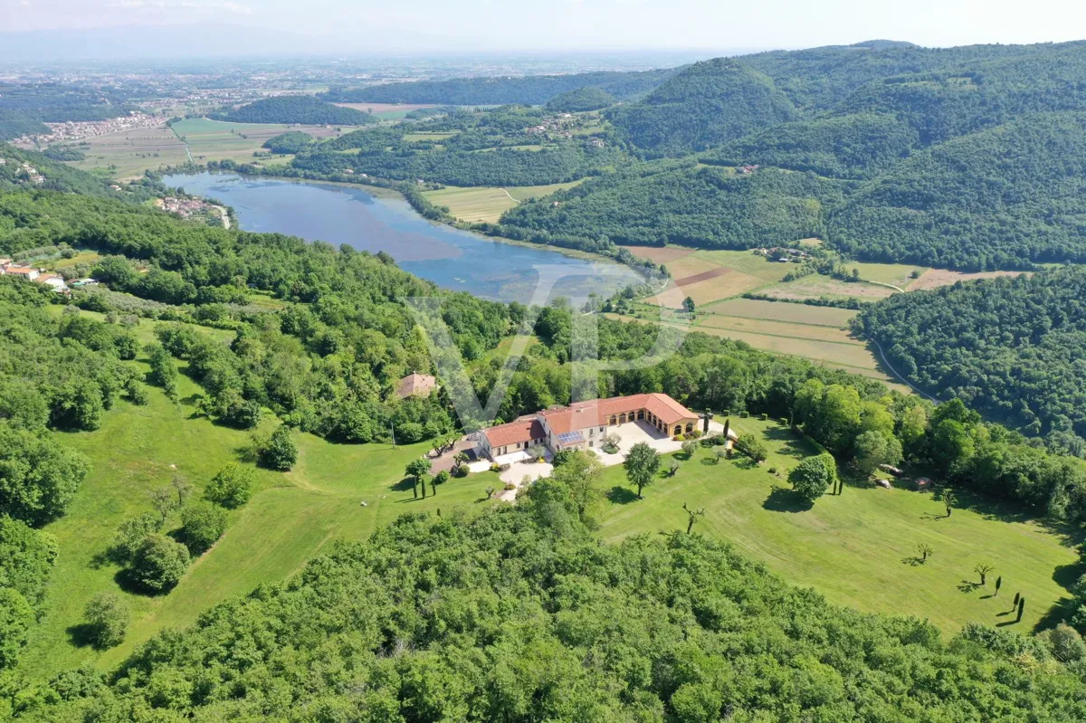 Magnifique villa avec parc dans les collines de Berici au cœur de la Vénétie