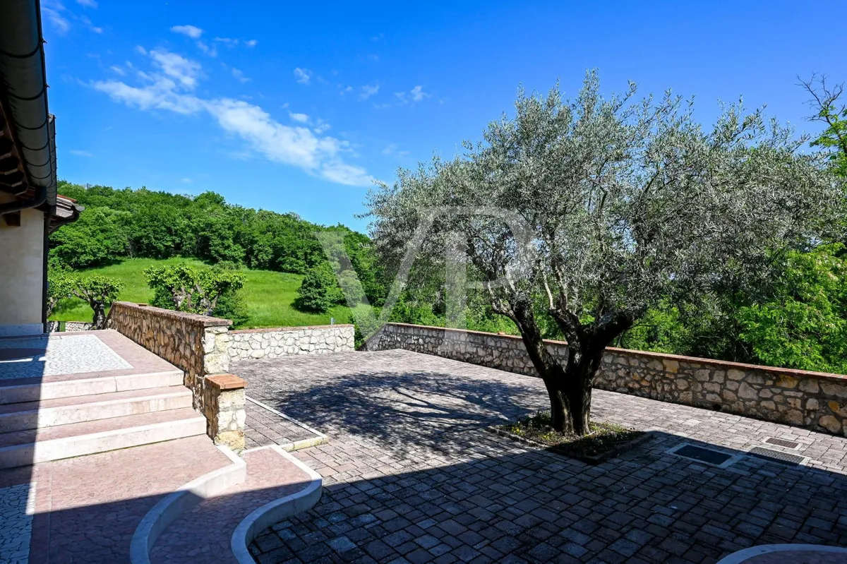 Wonderful villa with park in the Berici hills in the land of Venice