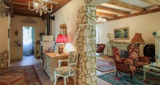 von_poll_real_estate_property_IT243551412_image_12