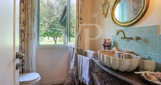 von_poll_real_estate_property_IT243551412_image_14