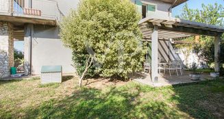 von_poll_real_estate_property_IT243551412_image_5
