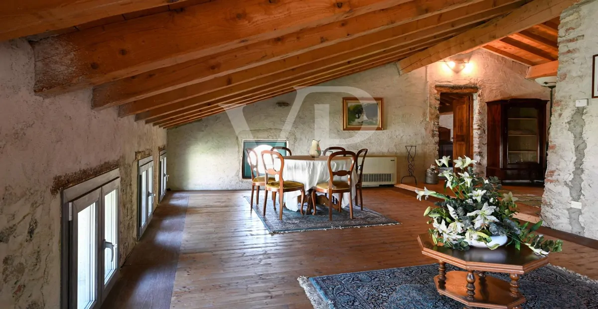 Encantadora granja histórica renovada