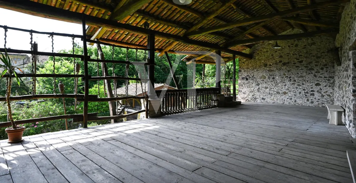 Encantadora granja histórica renovada