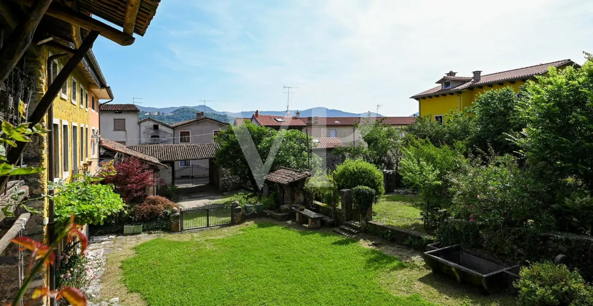 Encantadora granja histórica renovada