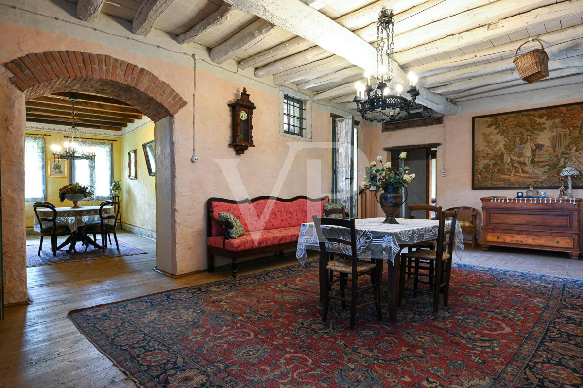 Charming renovated historic farmhouse