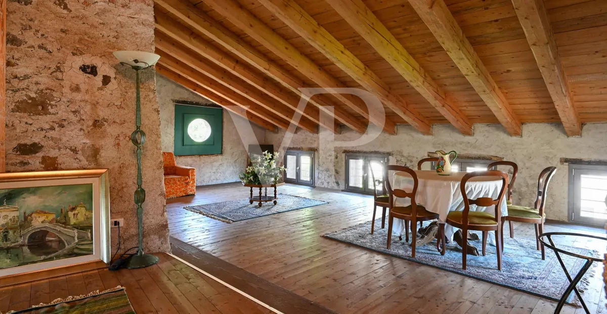 Encantadora granja histórica renovada