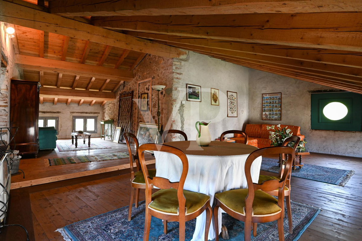 Charming renovated historic farmhouse