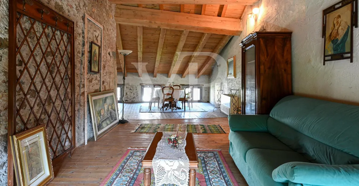 Encantadora granja histórica renovada