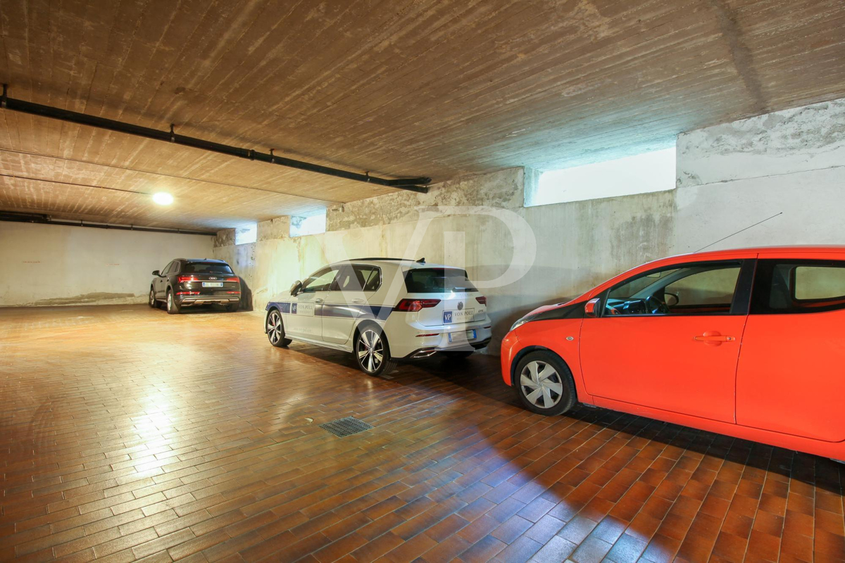 Prächtige Wohnung in einem restaurierten alten Kloster