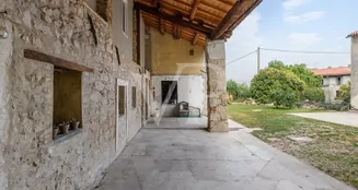 von_poll_real_estate_property_IT243551423_image_33