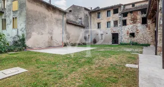 von_poll_real_estate_property_IT243551423_image_48