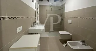 von_poll_real_estate_property_IT243551429_image_26