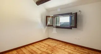 von_poll_real_estate_property_IT243551429_image_23