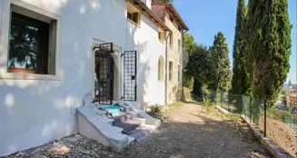 von_poll_real_estate_property_IT243551429_image_0