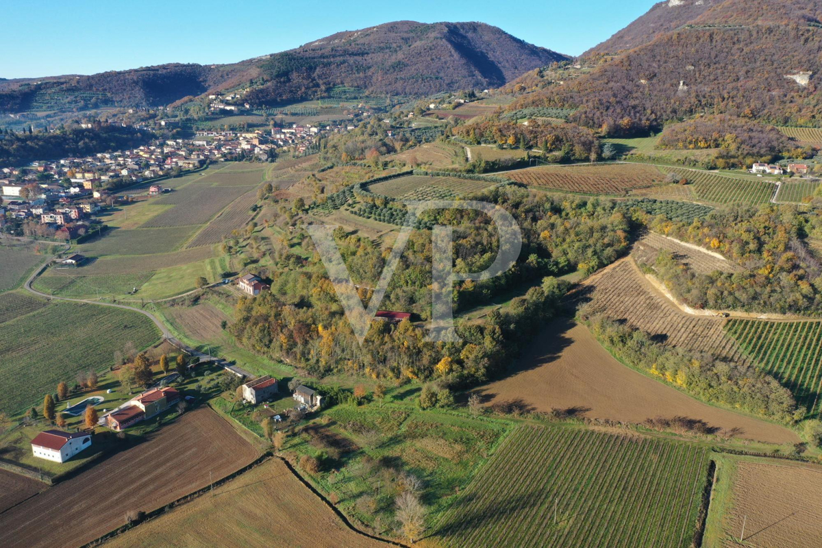 A corner of paradise in the hills of Barbarano Mossano