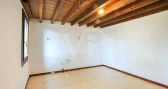 von_poll_real_estate_property_IT243551429_image_89