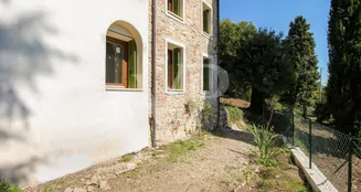 von_poll_real_estate_property_IT243551429_image_133