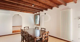 von_poll_real_estate_property_IT243551429_image_114