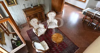 von_poll_real_estate_property_IT243551395_image_9