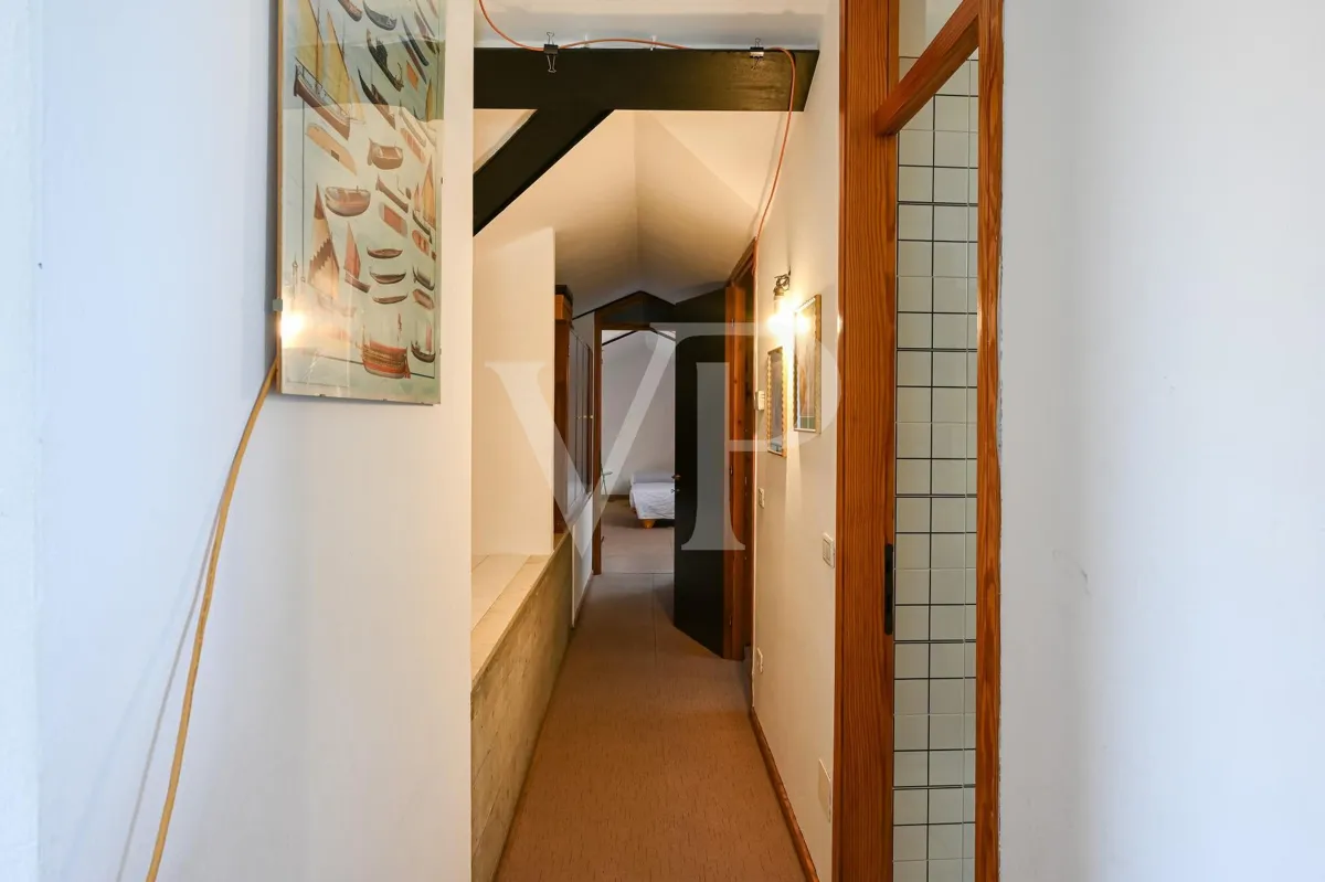 Raffinesse und Komfort im Zentrum von Vicenza:
Penthouse mit Luxuspotenzial